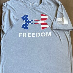 Under Armour Freedom Tee - Light gray with Flag Design